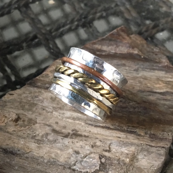 Jewelry - NEW Hand-hammered sterling silver spinner ring